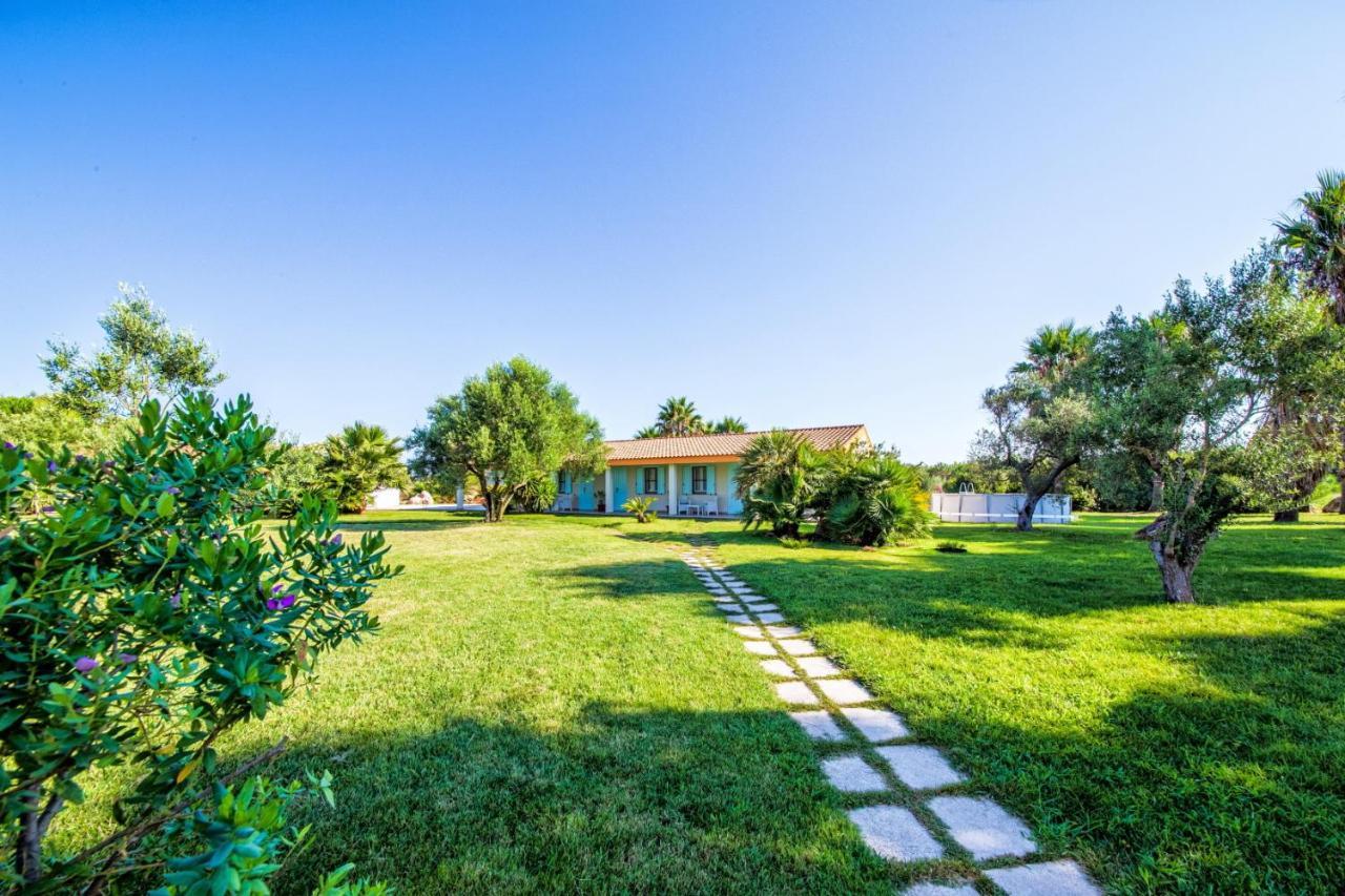 Agriturismo Is Cortillaris Càbras Zewnętrze zdjęcie