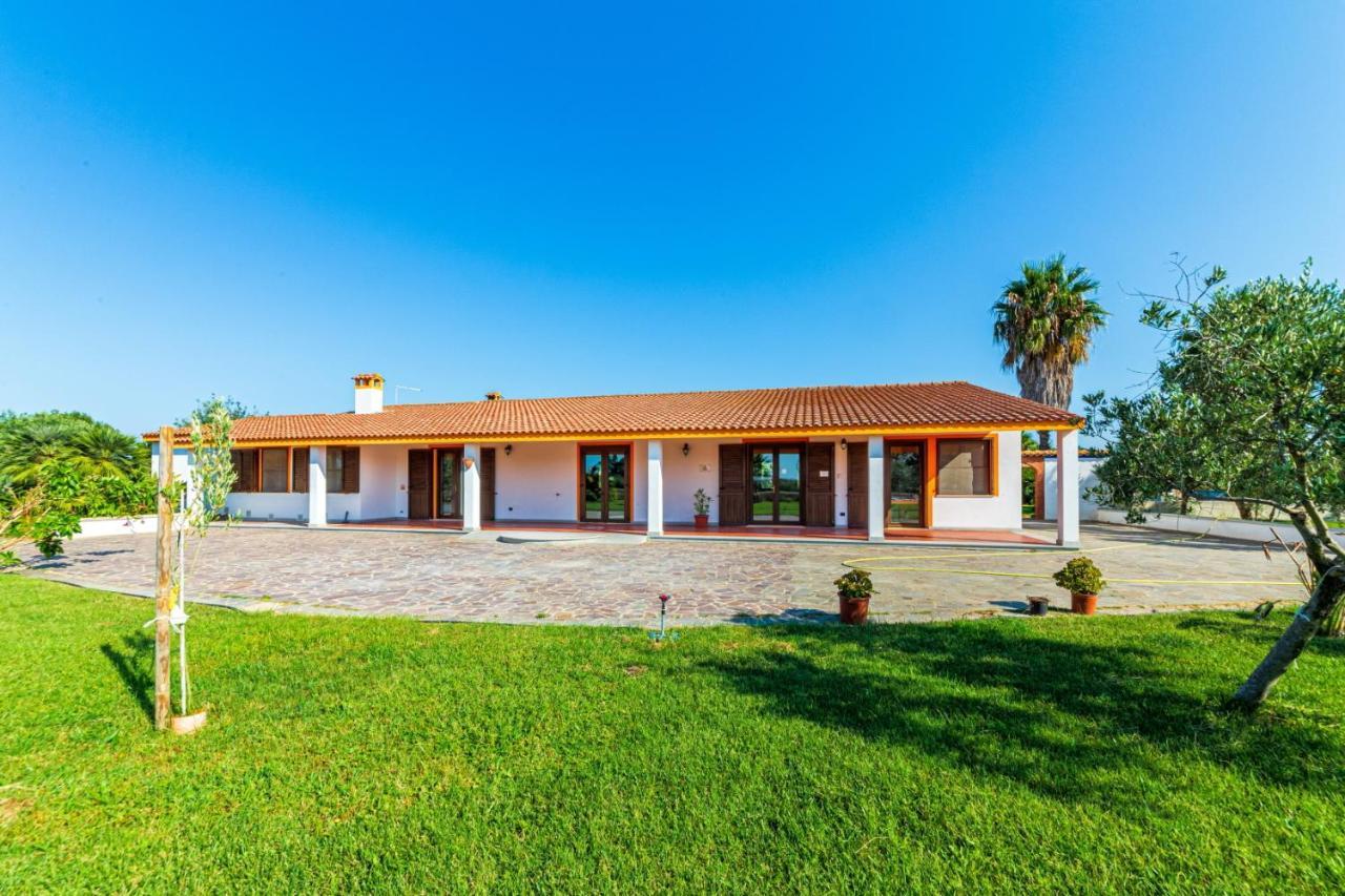 Agriturismo Is Cortillaris Càbras Zewnętrze zdjęcie