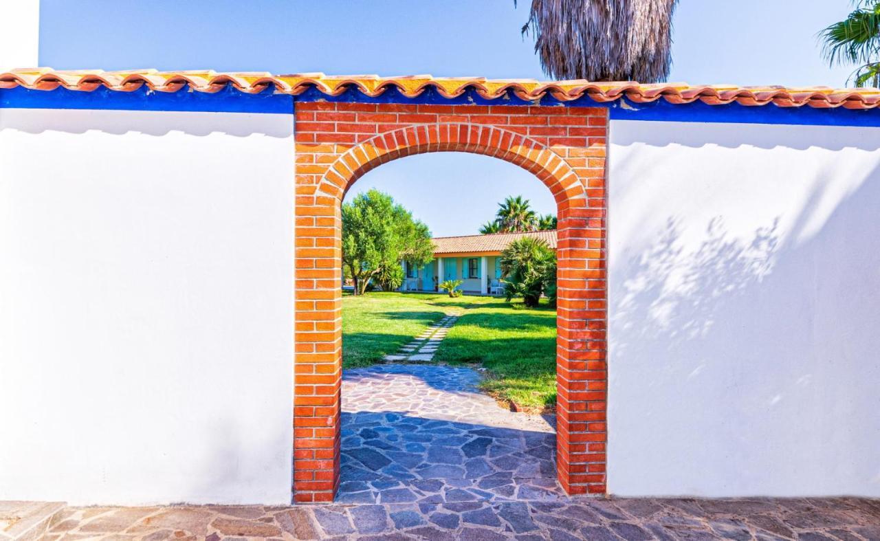 Agriturismo Is Cortillaris Càbras Zewnętrze zdjęcie