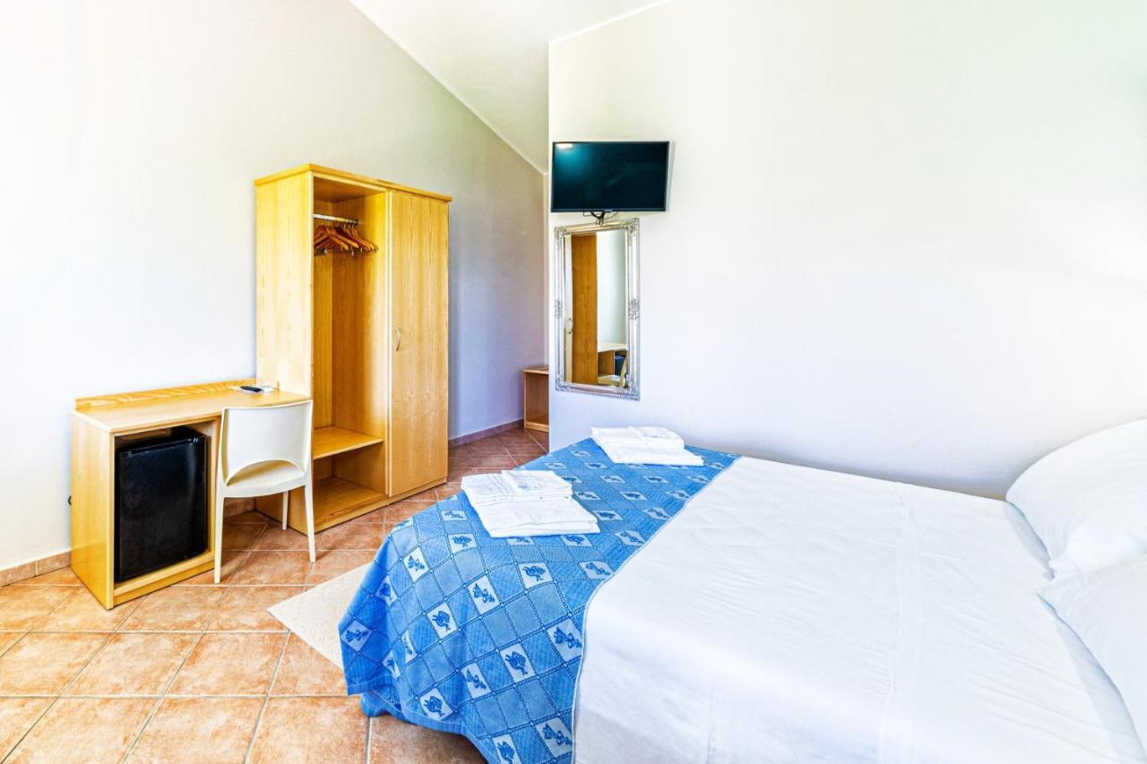 Agriturismo Is Cortillaris Càbras Zewnętrze zdjęcie